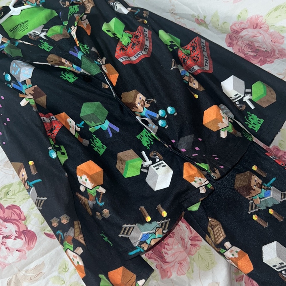 Big Boy’s Minecraft Pajama Set